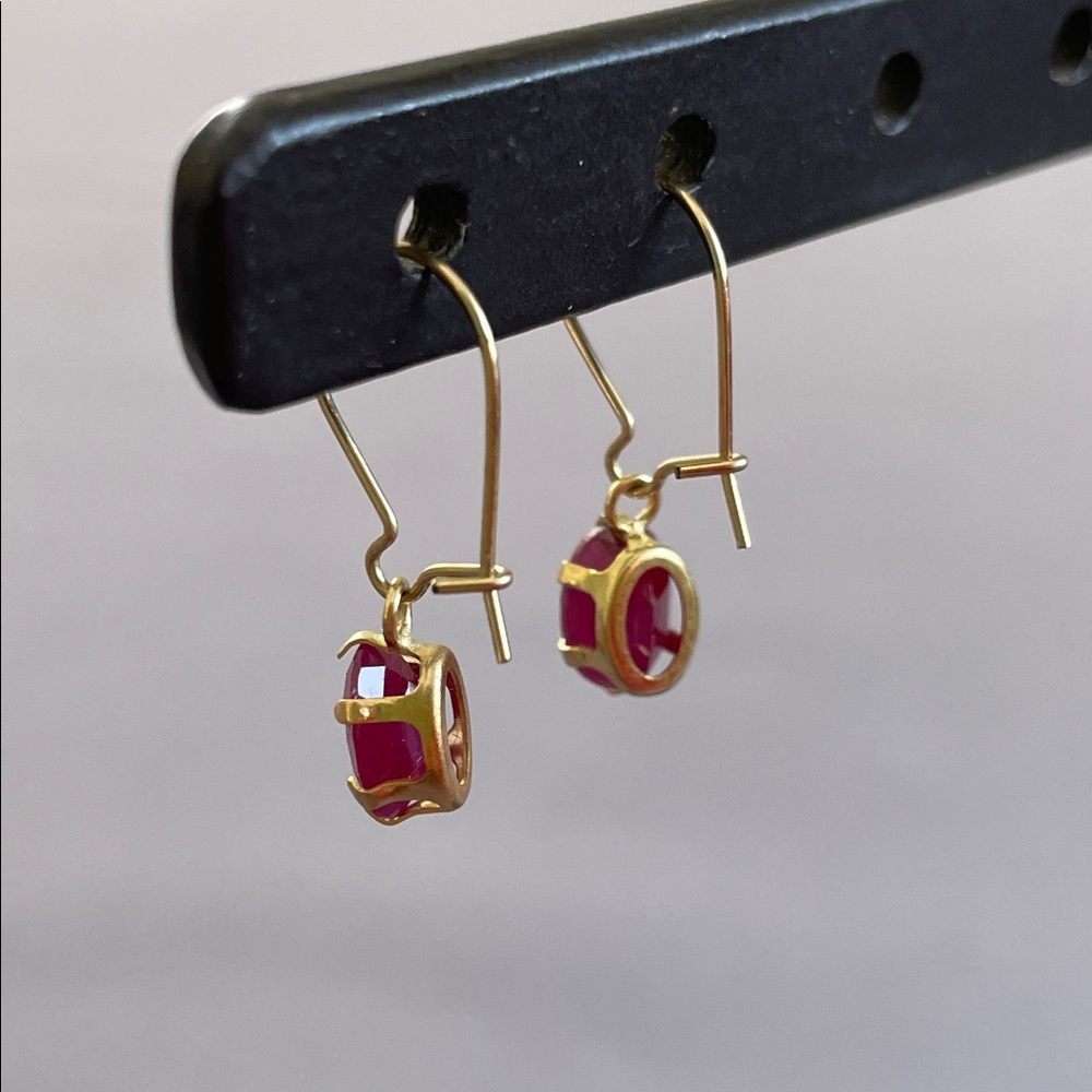 Vintage Ruby Drop Earrings - Picture 4 of 5